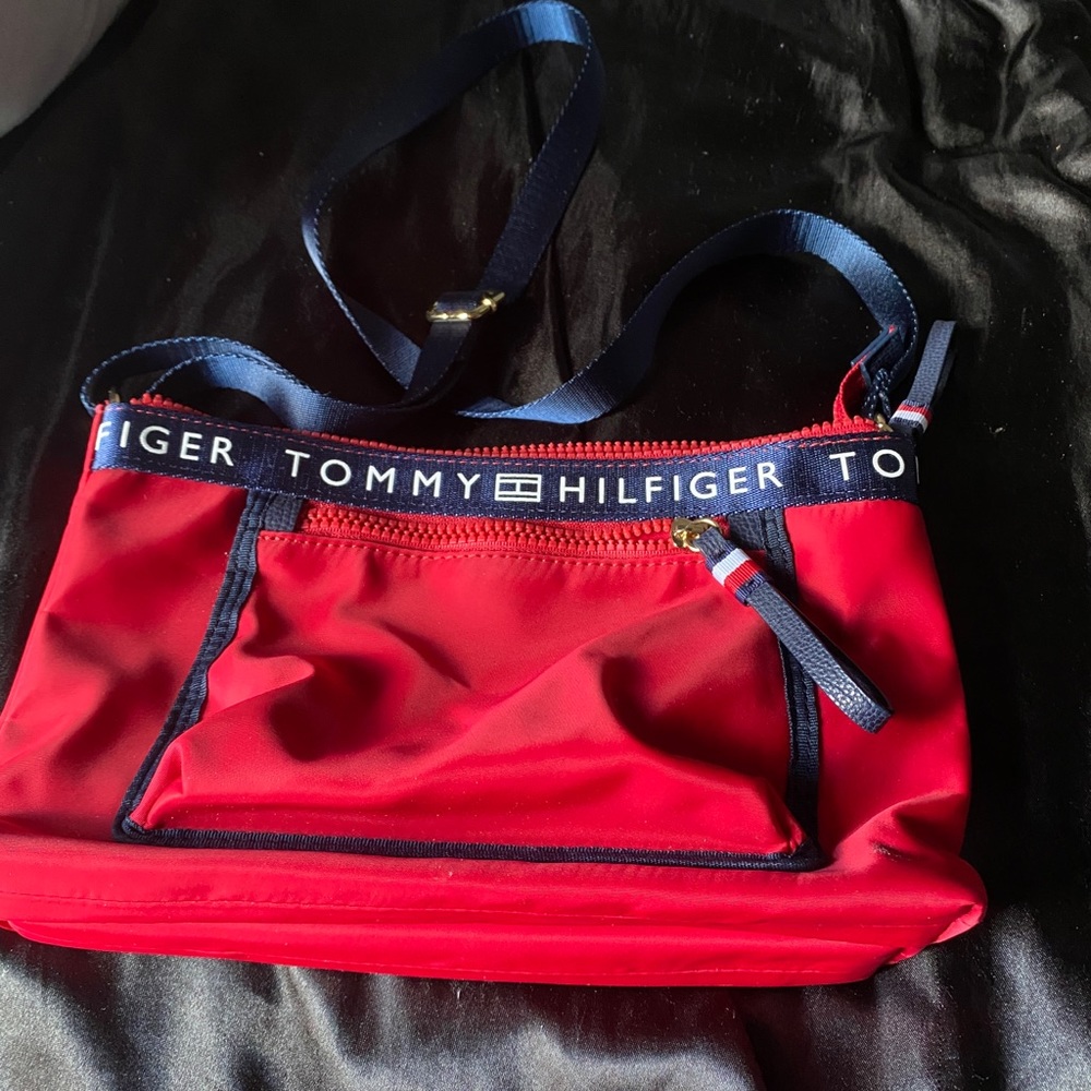 tommy bag